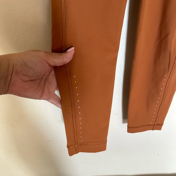 Lululemon Swift Speed High-Rise Tight 28"
Butternut Brown! EUC - Picture 3 of 7